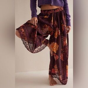 NWT Free People Hey Lover Printed Sleep Pants in the Plum Combo color XS